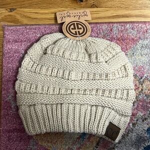 Brand new beige beanie